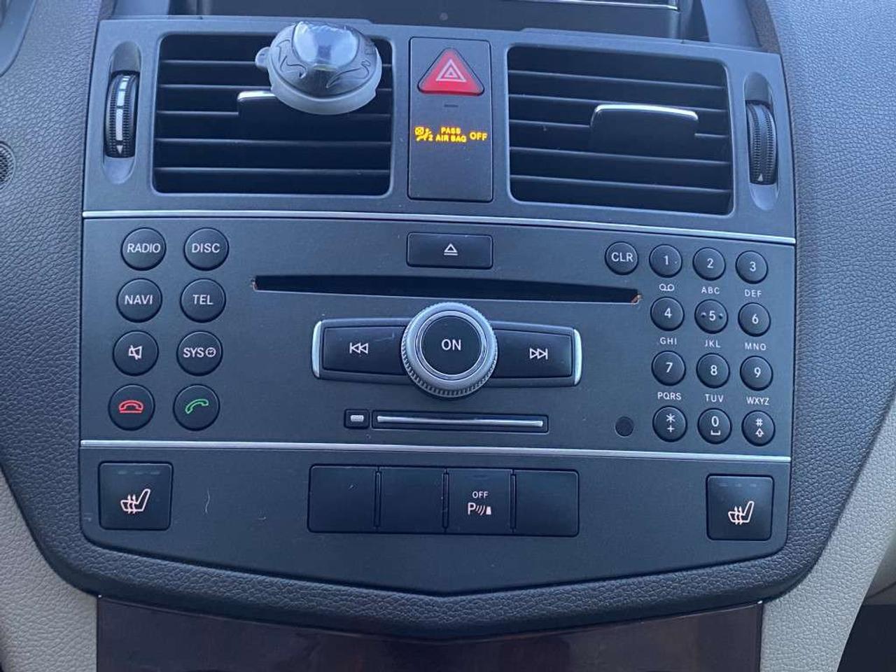 2011 Mercedes-Benz C-Class 4dr Sdn 3.0L 4MATIC Photo