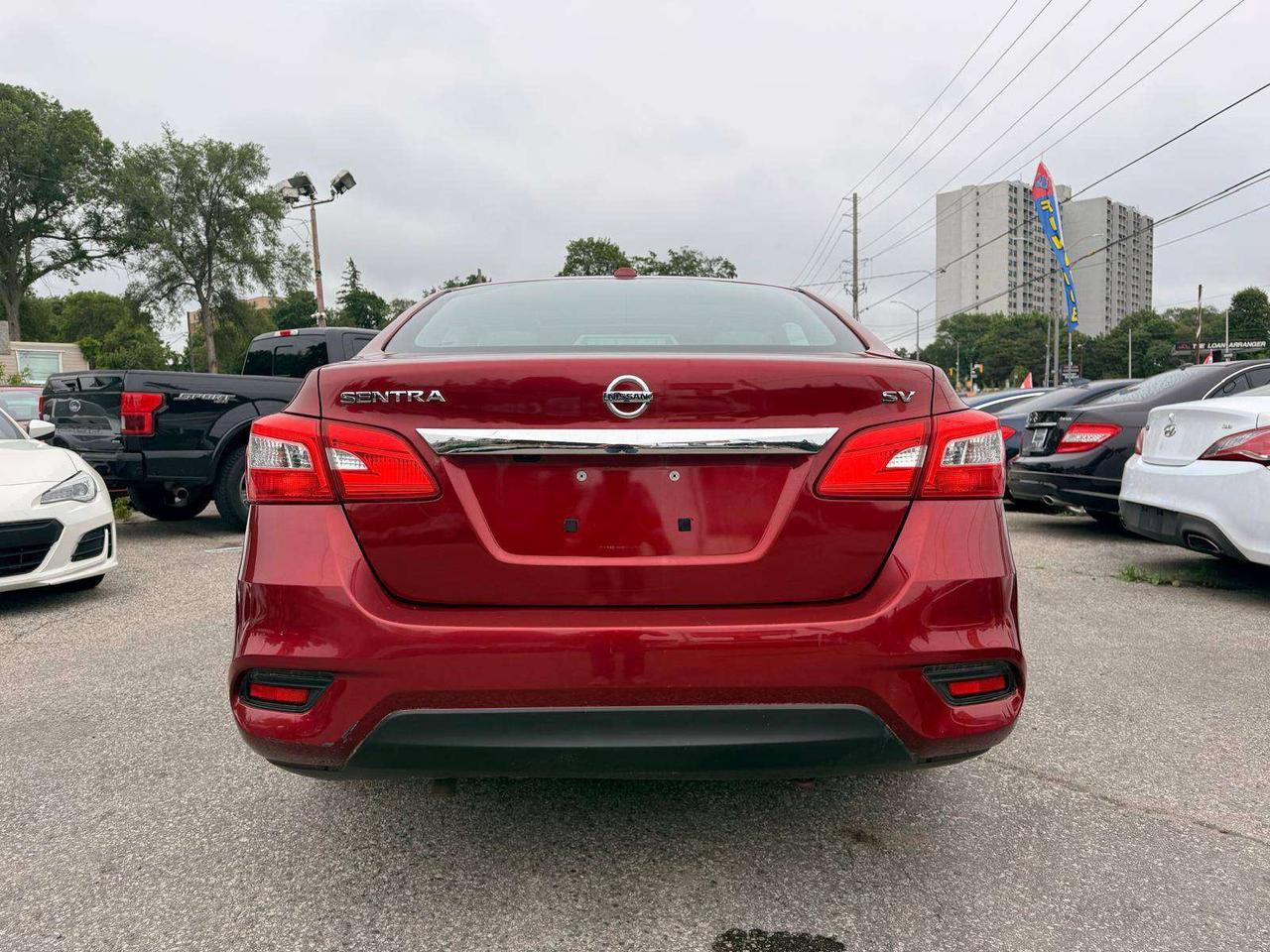 2019 Nissan Sentra Sv, Sunroof, backup camara !!! Photo