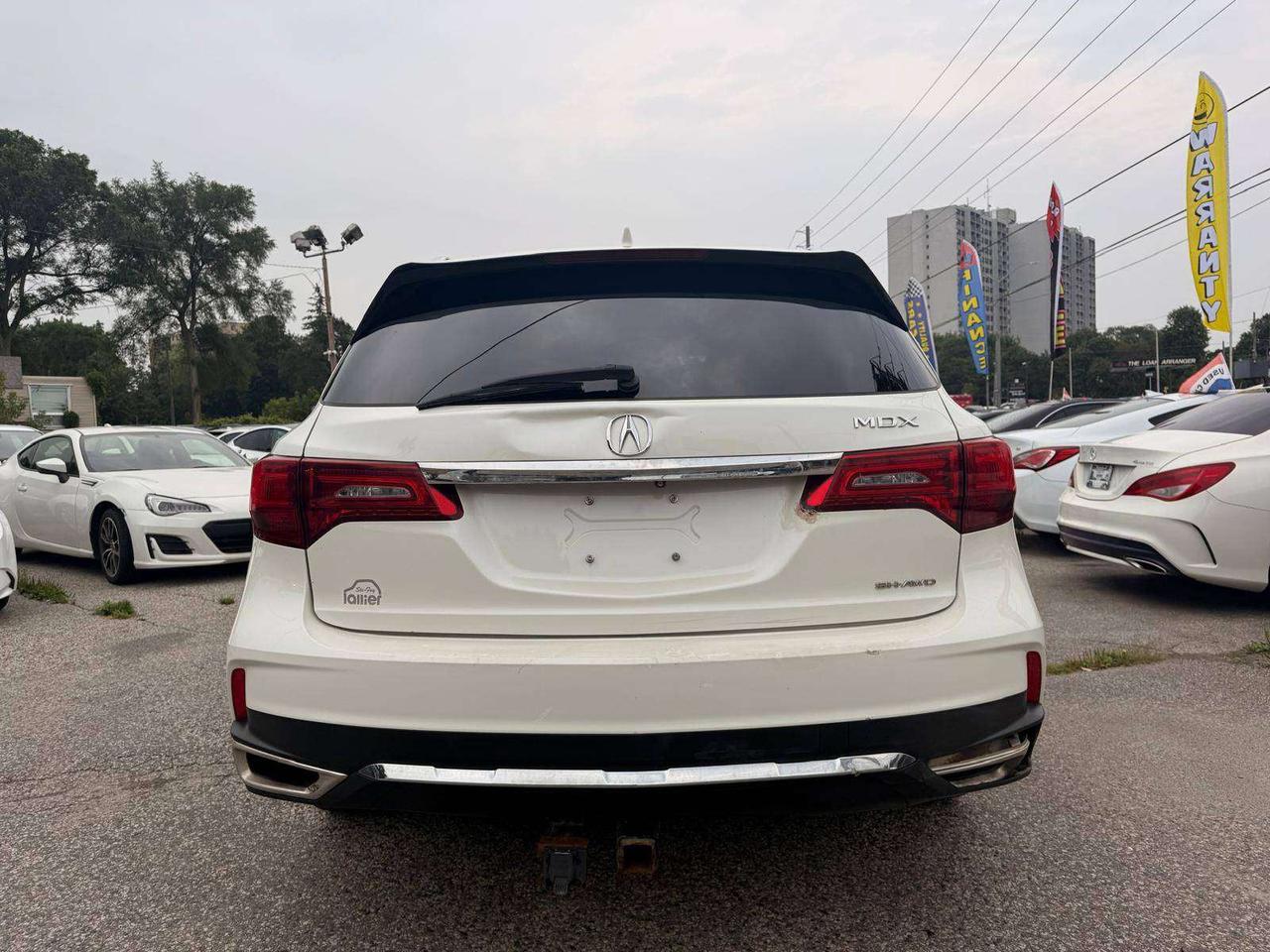 2017 Acura MDX SH-AWD 4dr Nav Pkg Photo4