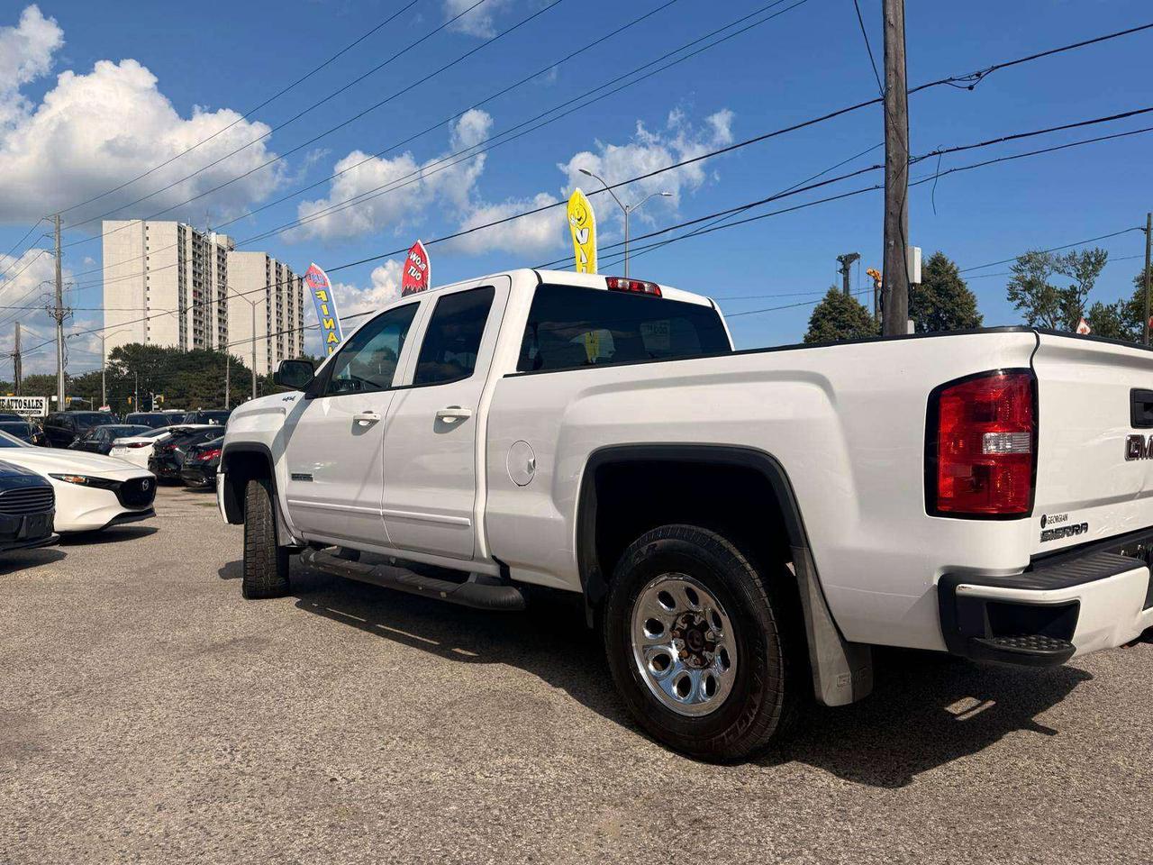 2018 GMC Sierra 1500 4WD DOUBLE CAB 143.5 Photo