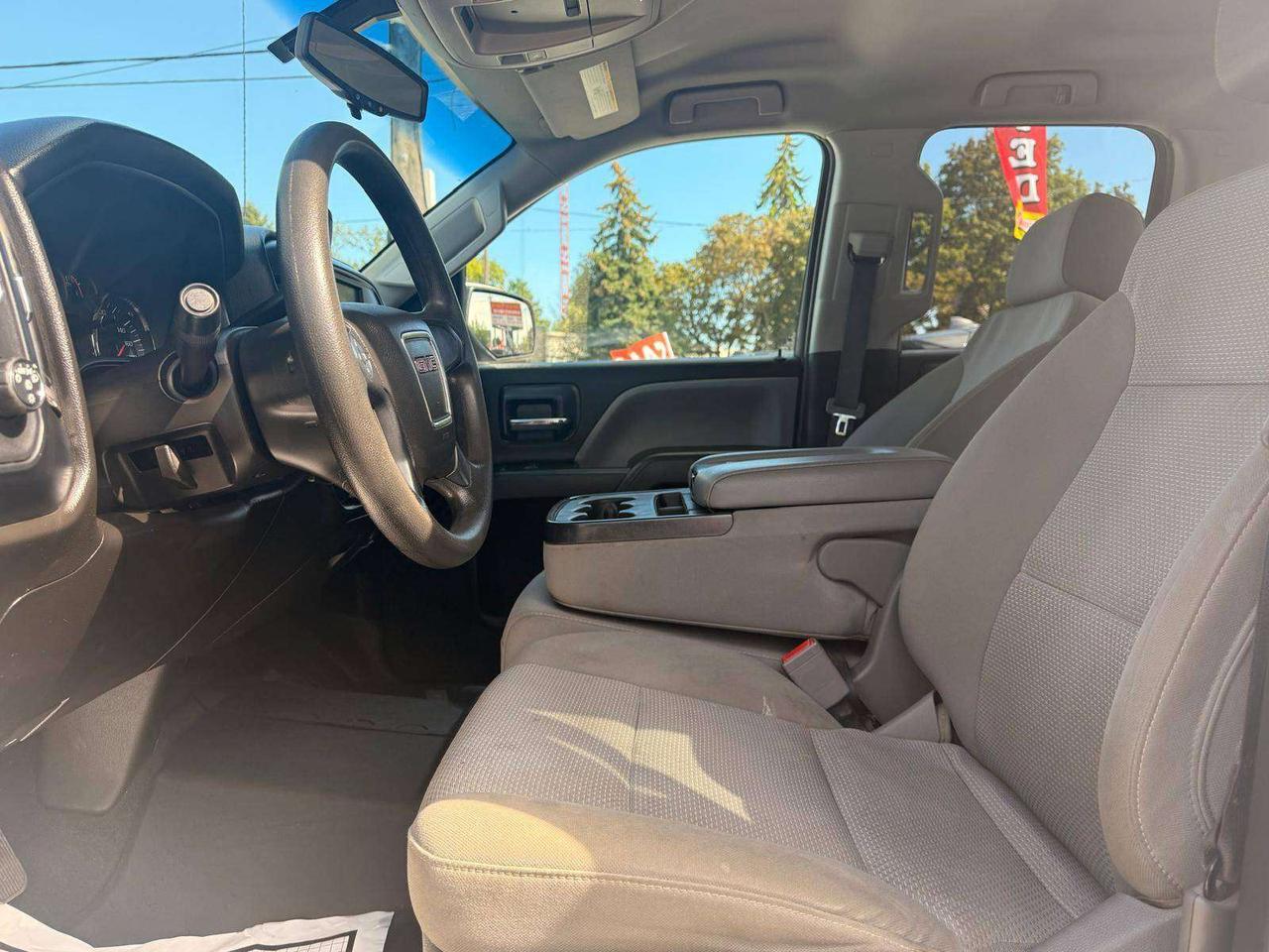 2018 GMC Sierra 1500 4WD DOUBLE CAB 143.5 Photo