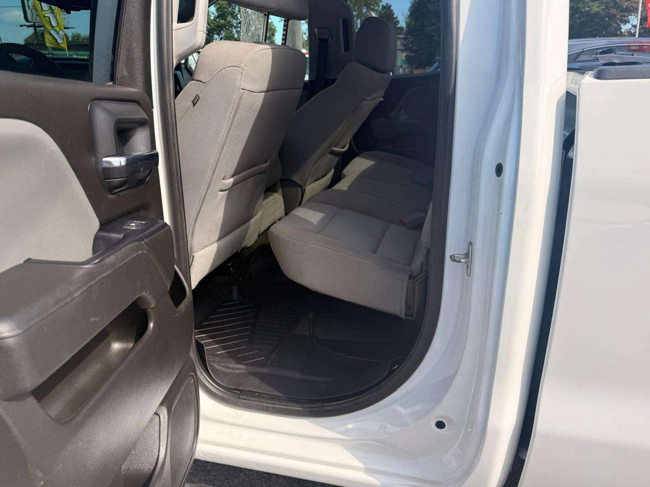 2018 GMC Sierra 1500 4WD DOUBLE CAB 143.5 Photo