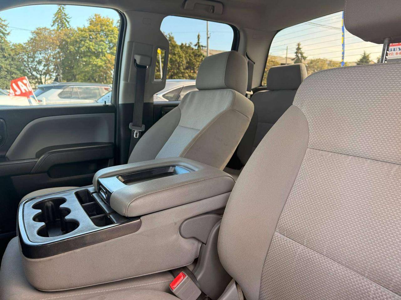 2018 GMC Sierra 1500 4WD DOUBLE CAB 143.5 Photo