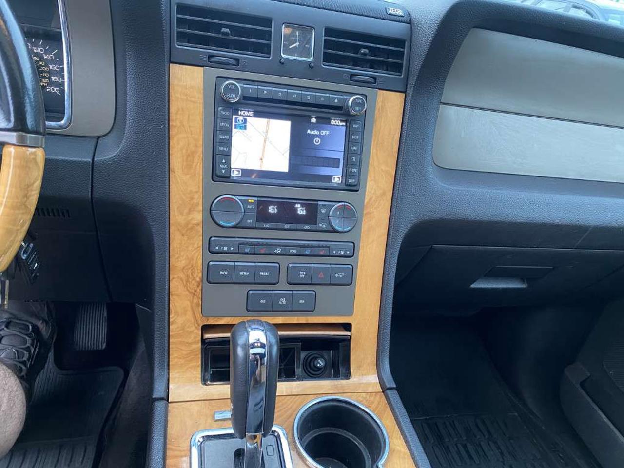 2013 Lincoln Navigator 4WD 4dr Photo
