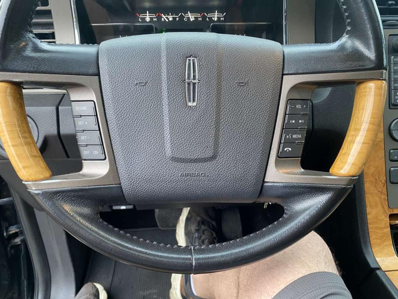 2013 Lincoln Navigator 4WD 4dr Photo