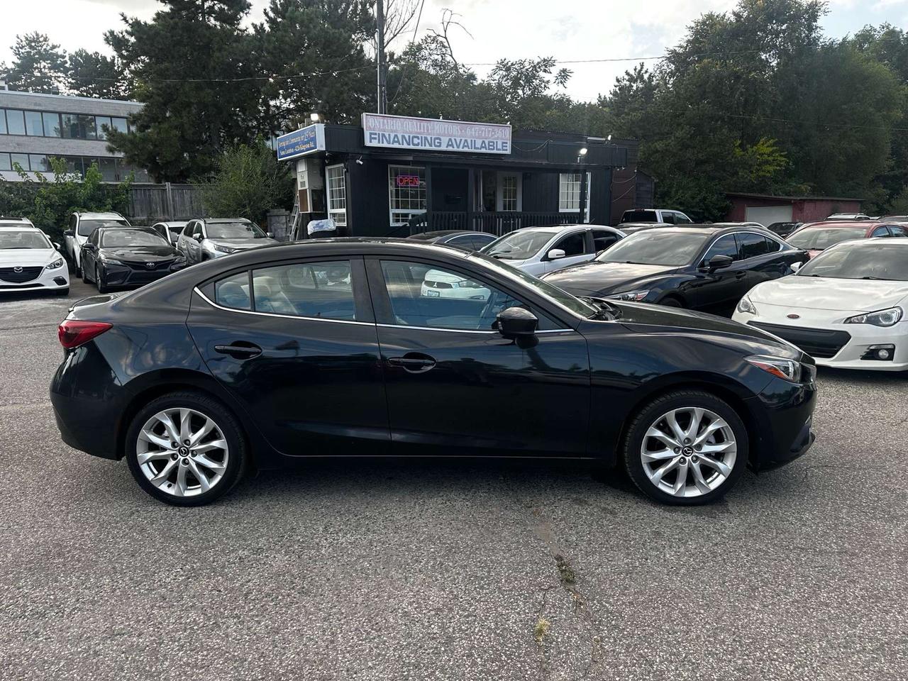 2016 Mazda 3 4dr Sdn Auto GT Photo