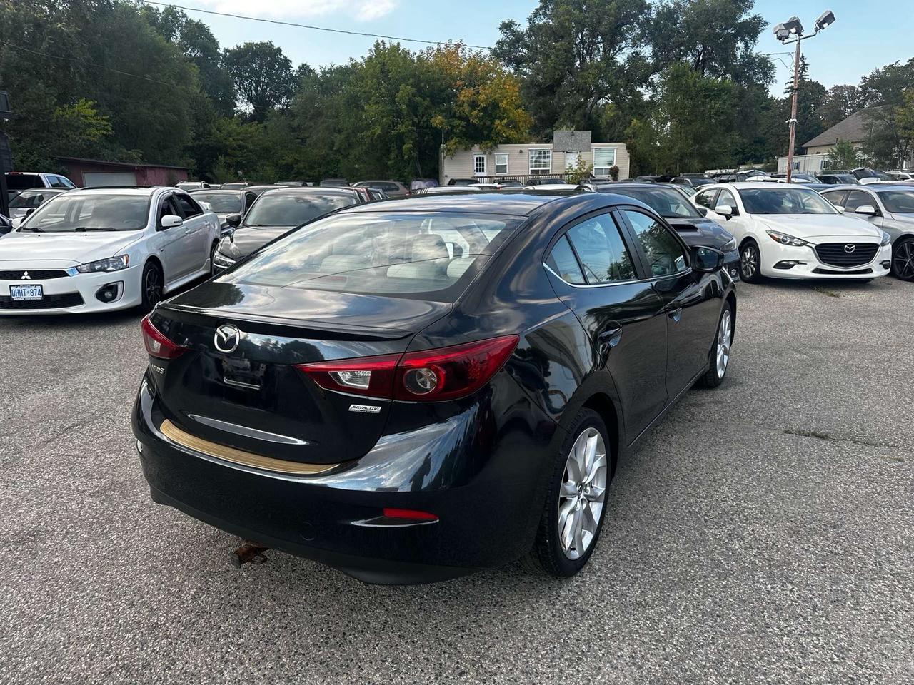 2016 Mazda 3 4dr Sdn Auto GT Photo