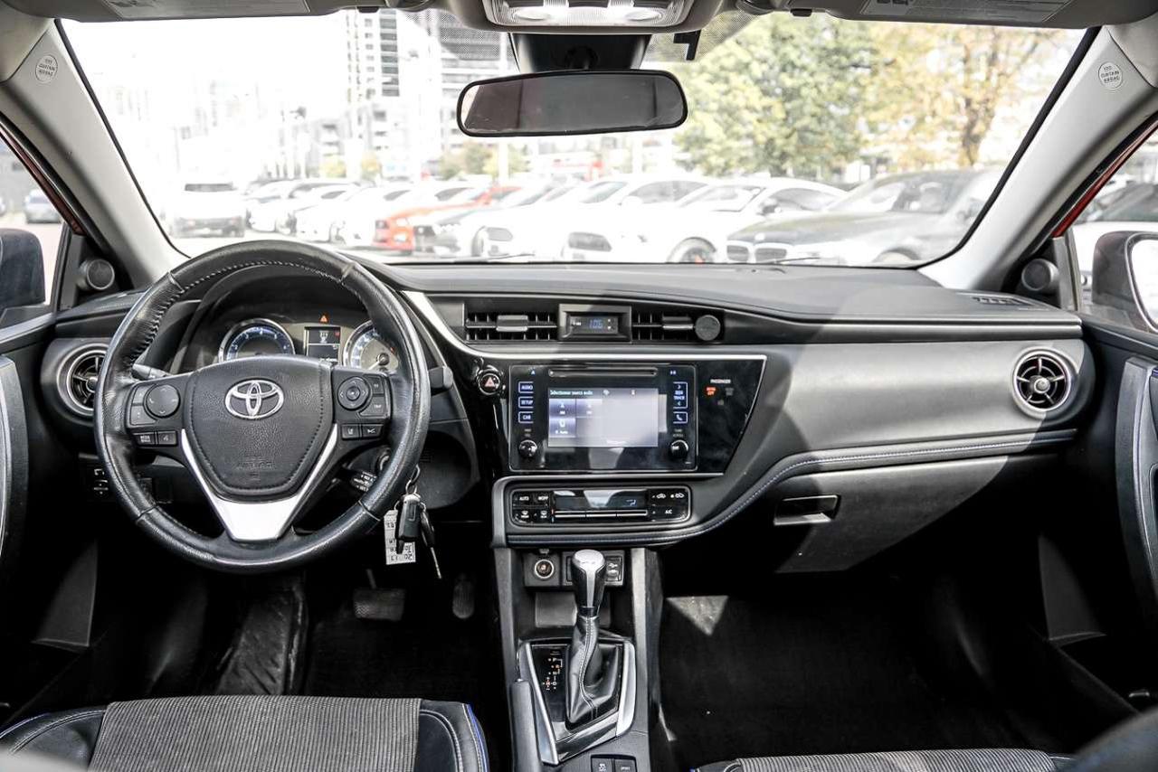 2017 Toyota Corolla 4dr Sdn CE Photo