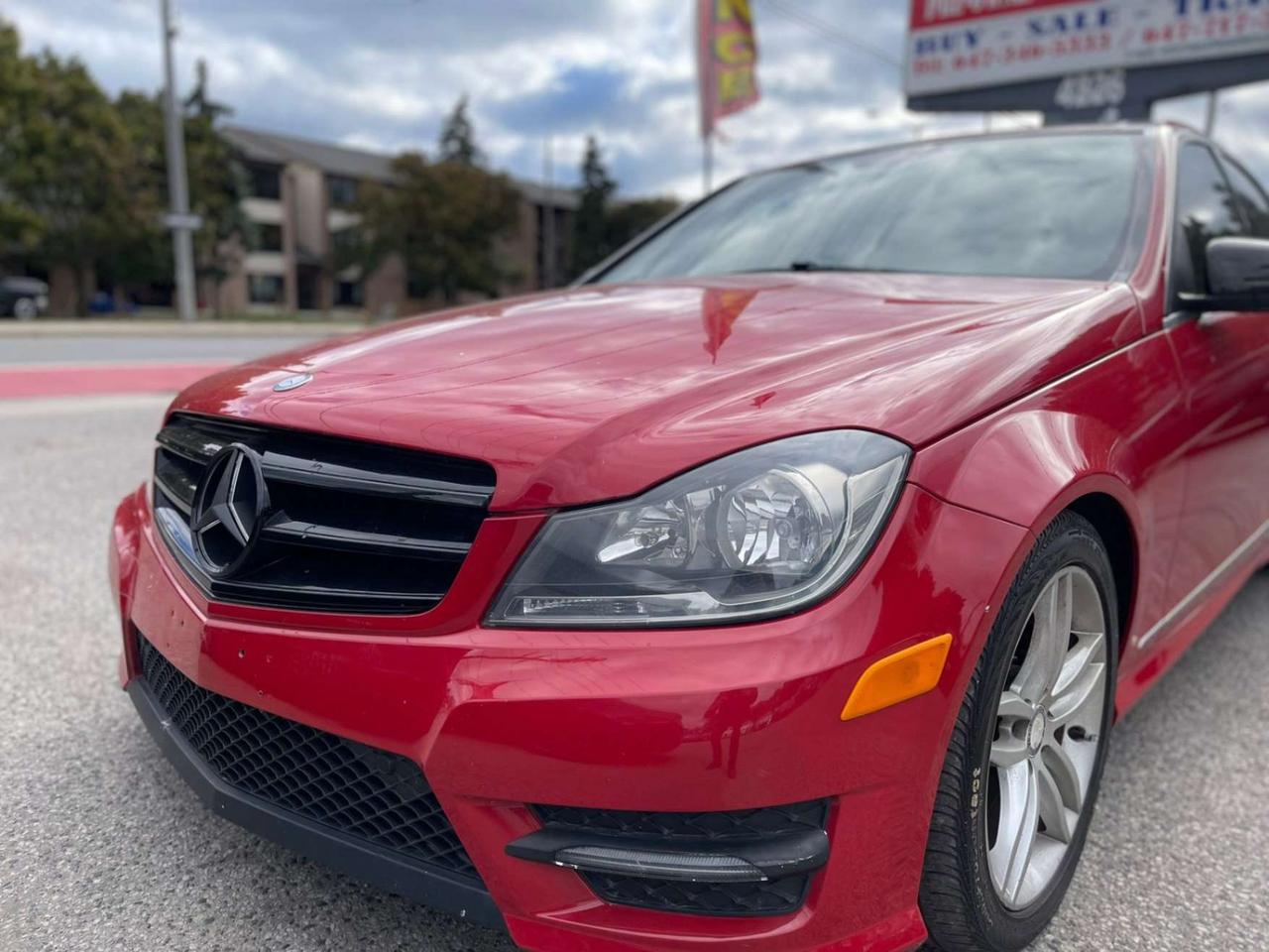 2014 Mercedes-Benz C-Class 4dr Sdn C 300 4MATIC Photo