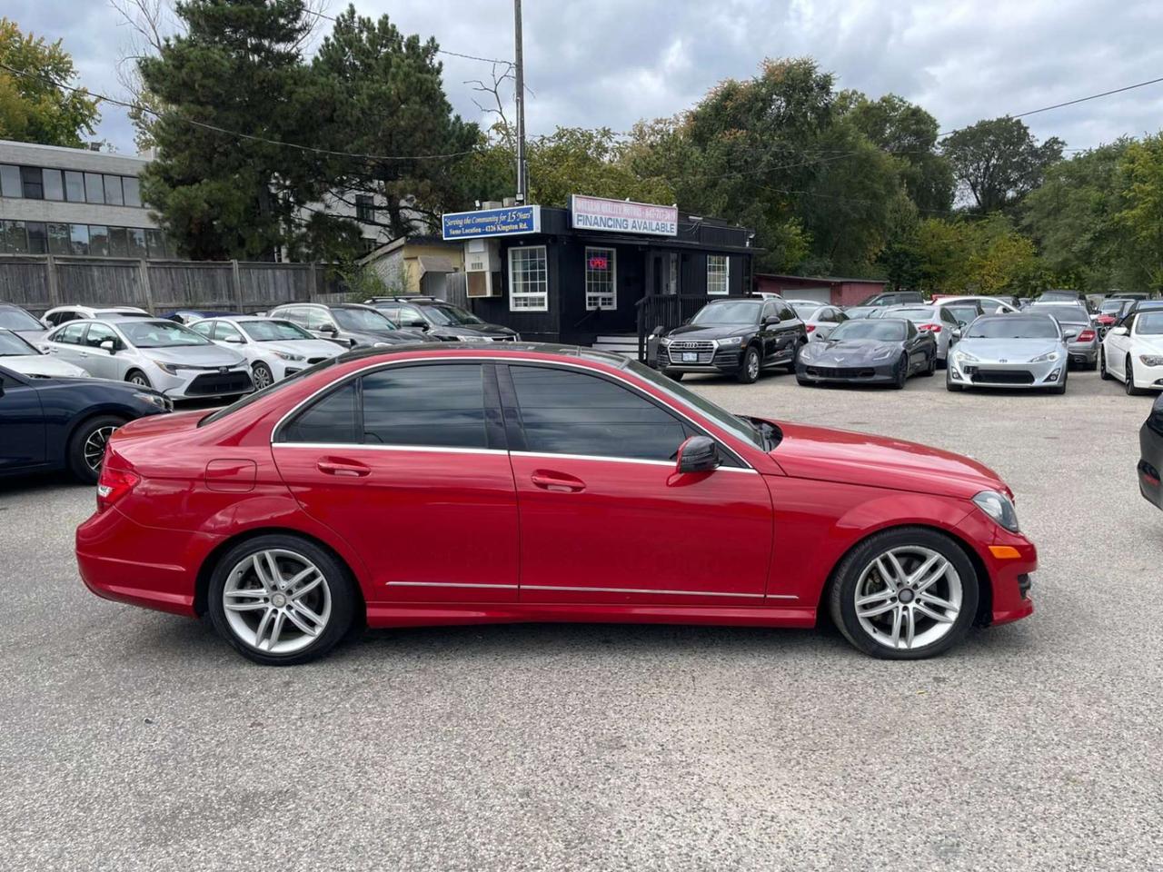 2014 Mercedes-Benz C-Class 4dr Sdn C 300 4MATIC Photo