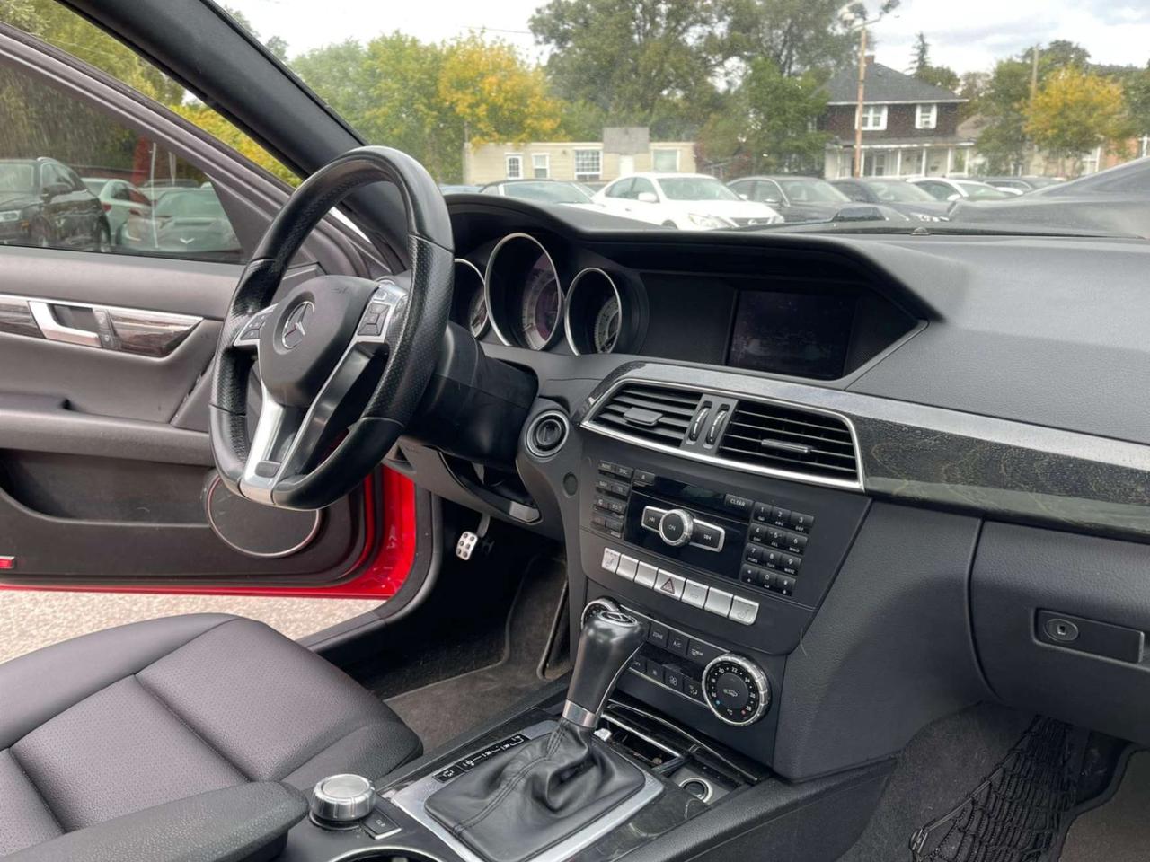 2014 Mercedes-Benz C-Class 4dr Sdn C 300 4MATIC Photo