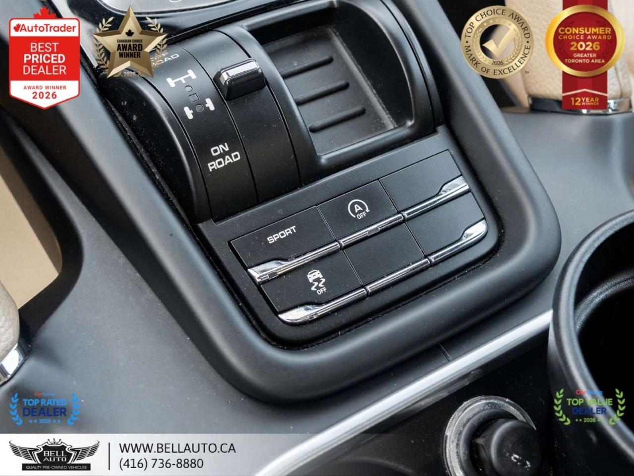 2016 Porsche Cayenne NAVI   B.CAM   PANO   SRVCRCRDS   ONEOWNER   NOACCIDENT Photo