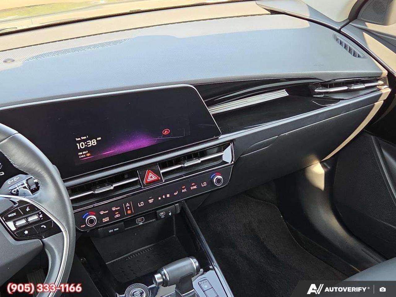 2024 Kia NIRO EX Apple CarPlay & Android Auto • Navigation System • Remote Start System • Heated Front Seats • Rear Parking Sensors • L Photo