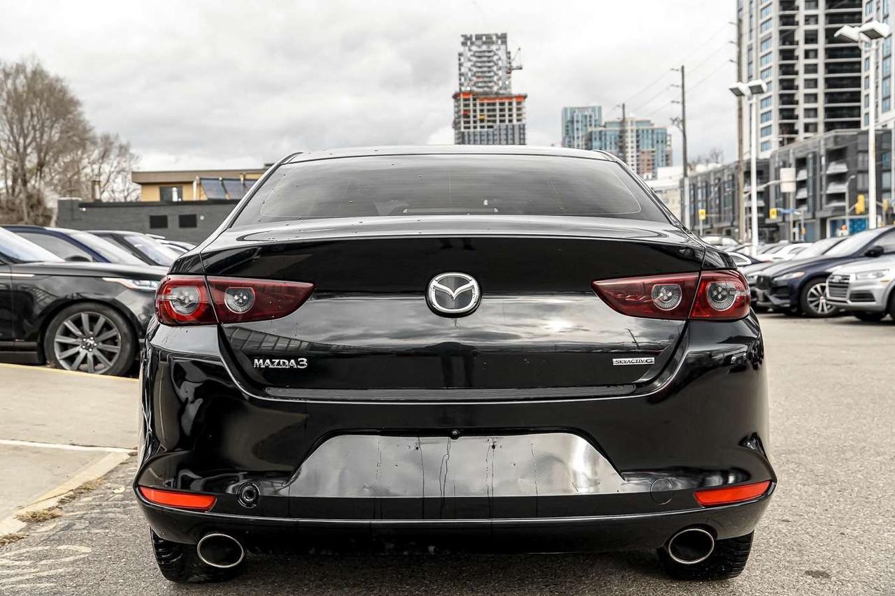 2021 Mazda 3 GX FWD Photo