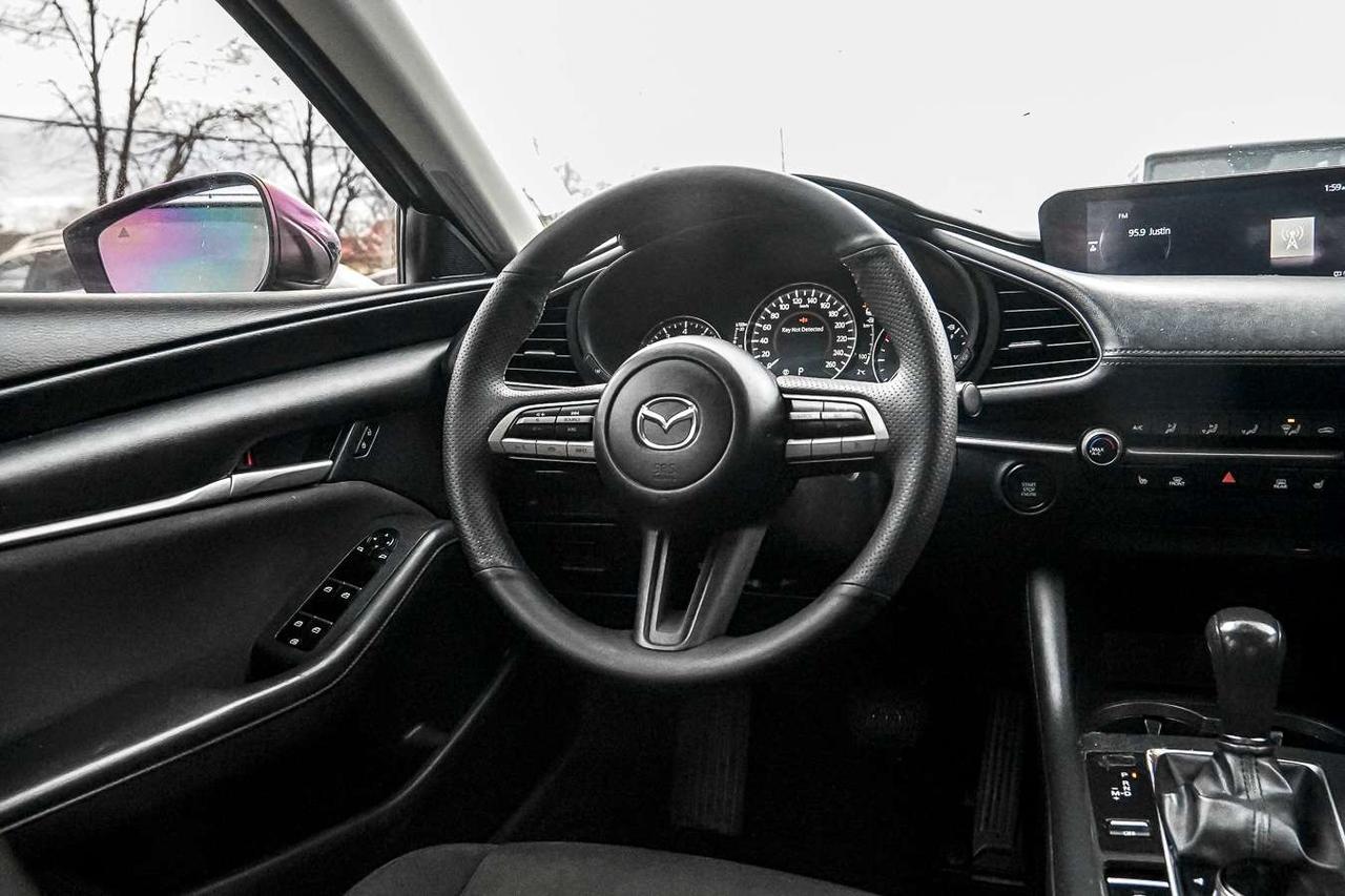 2021 Mazda 3 GX FWD Photo