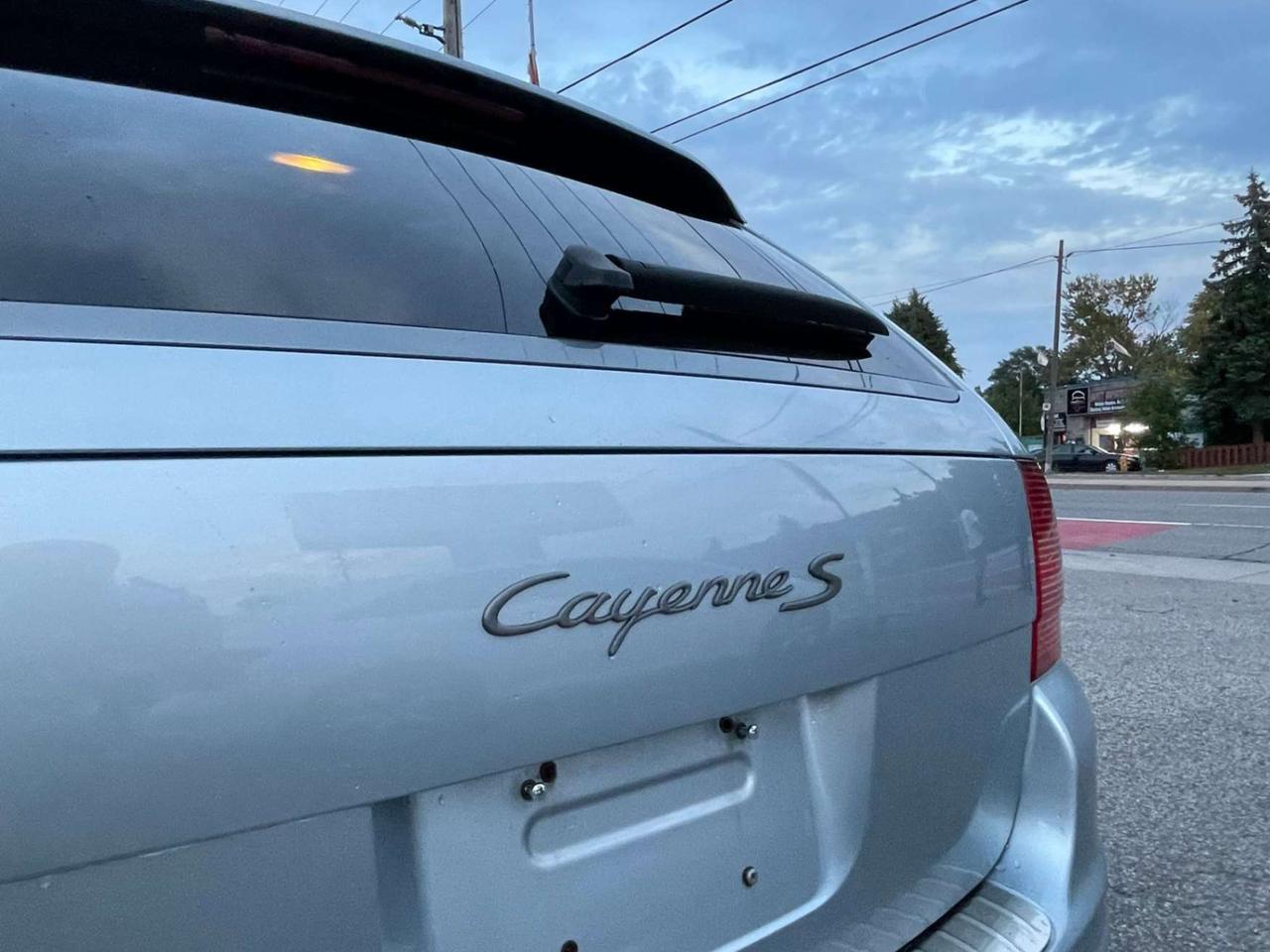 2006 Porsche Cayenne V8 Photo