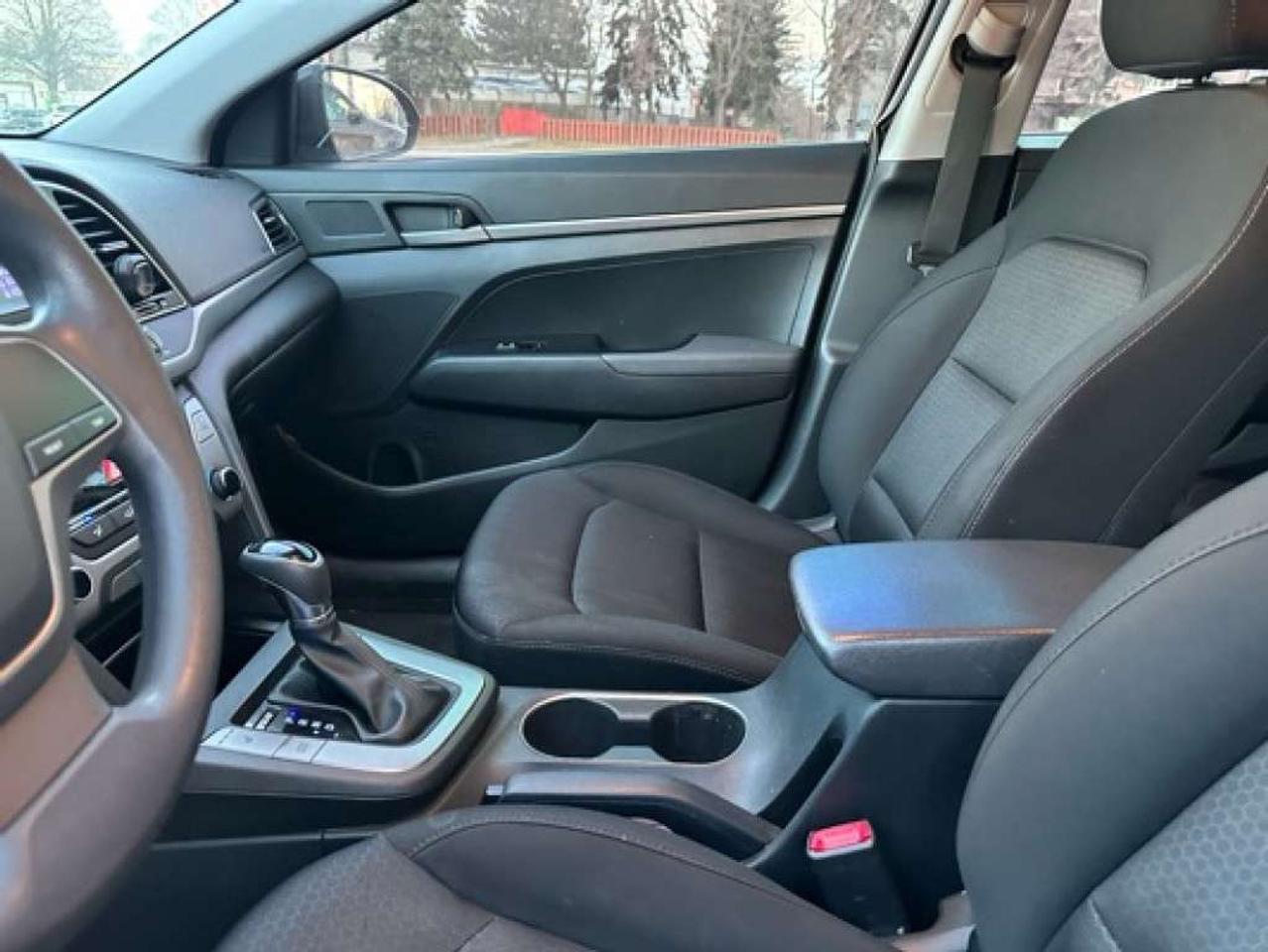 2017 Hyundai Elantra 4DR SDN Photo