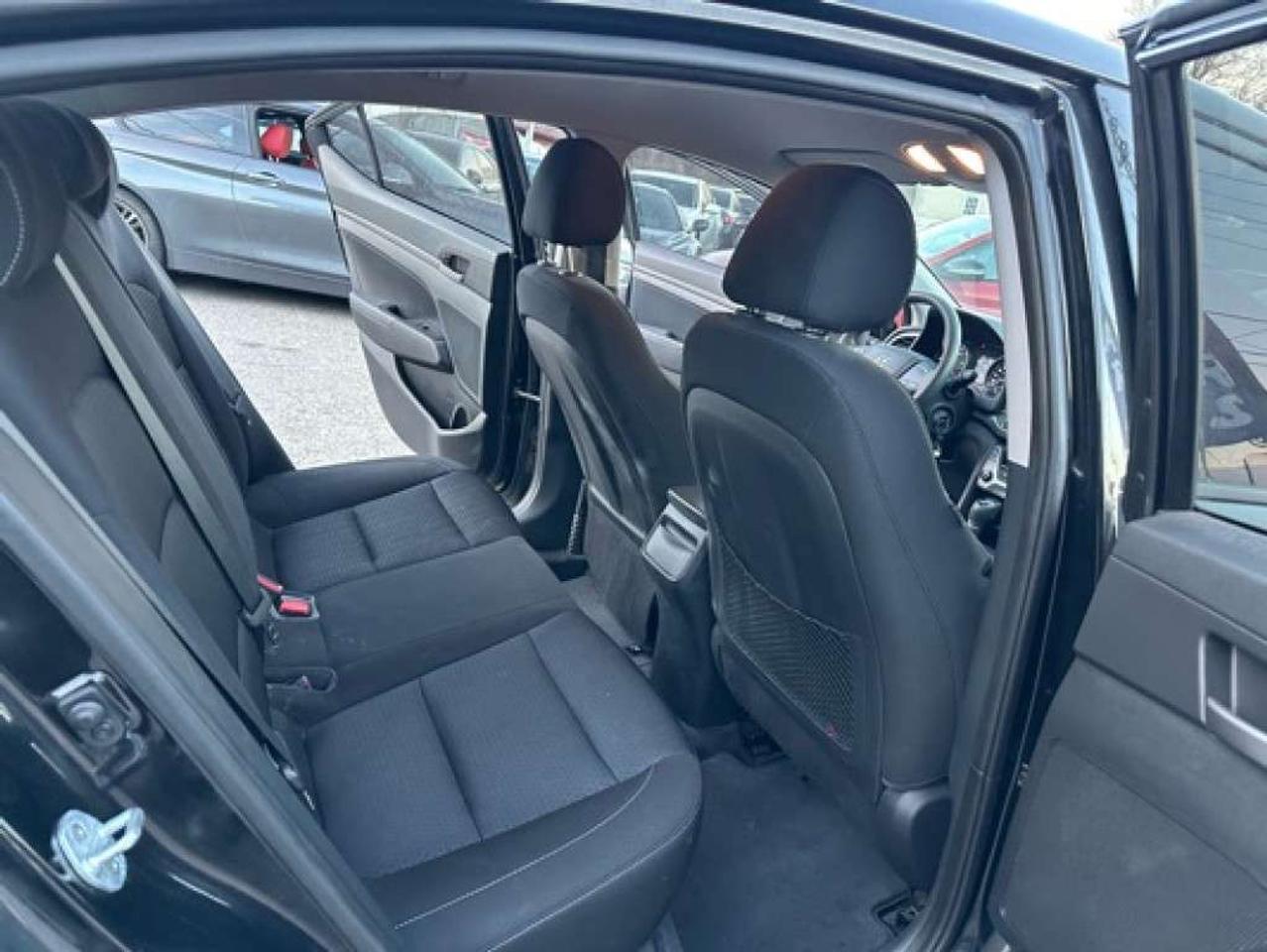 2017 Hyundai Elantra 4DR SDN Photo