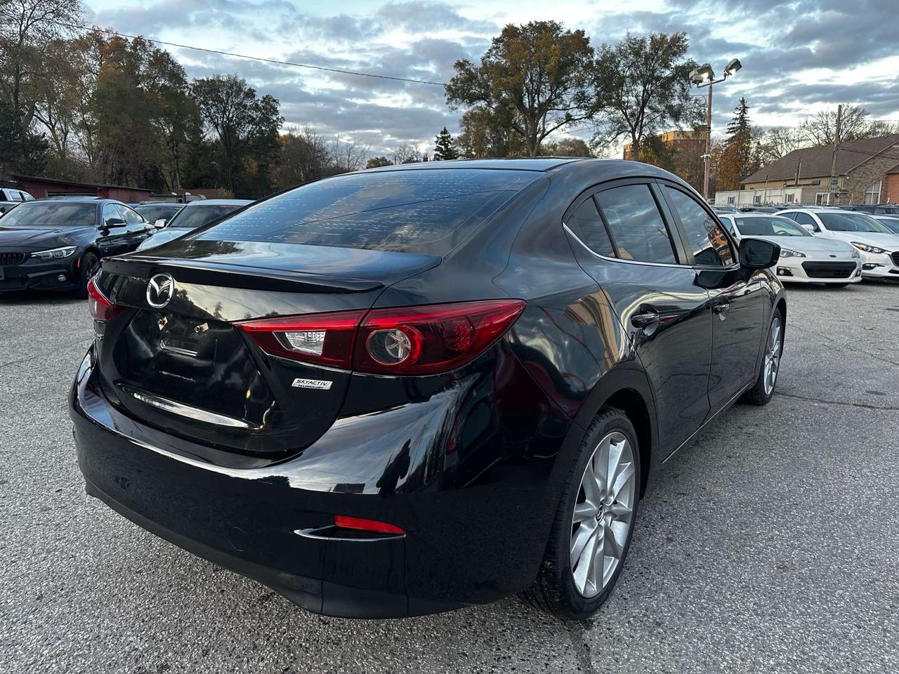 2017 Mazda 3 GT   Leather   Sunroof   Headsup Display Photo