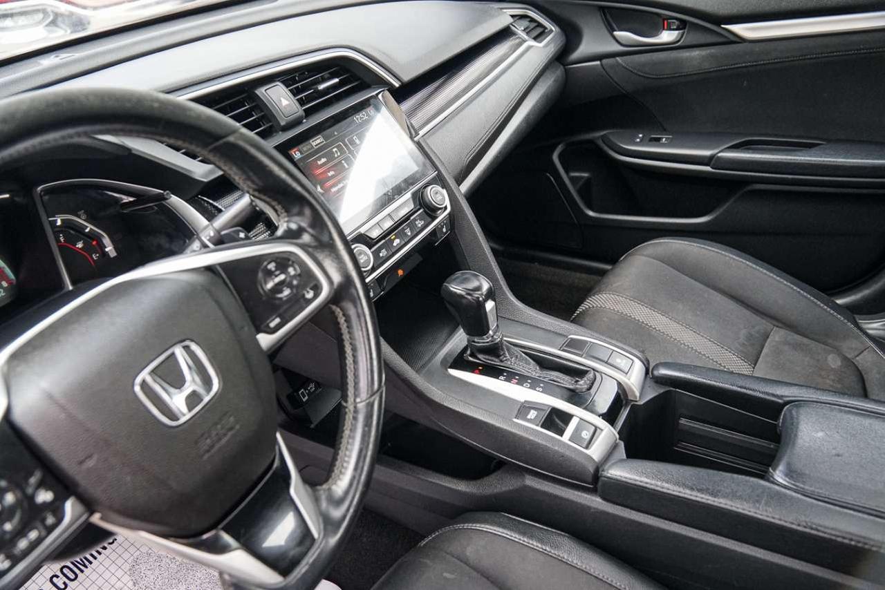 2020 Honda Civic Sport CVT Photo