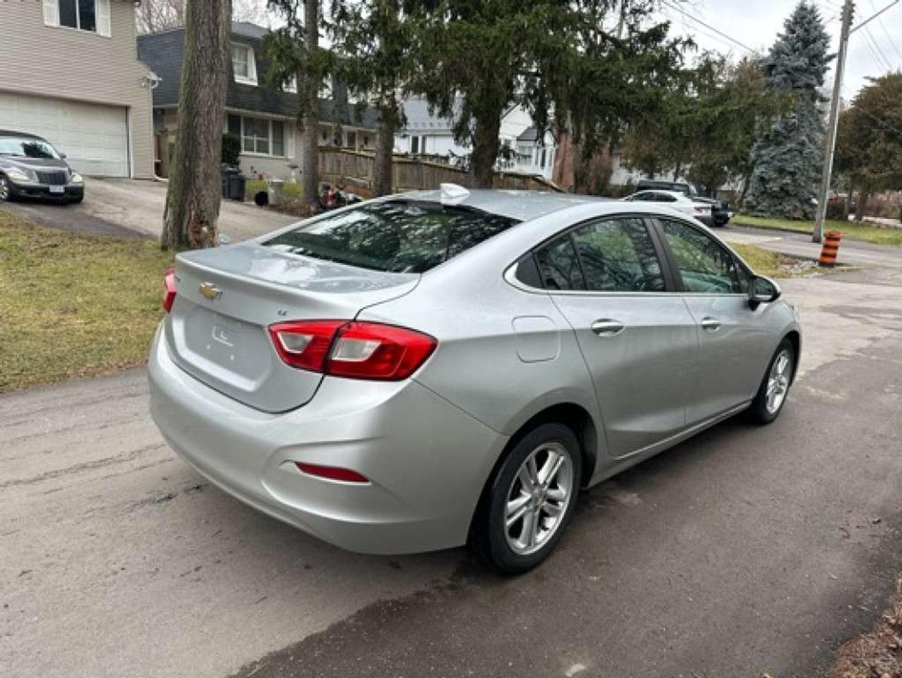 2018 Chevrolet Cruze 4dr Sdn 1.4L LT w/1SD Photo