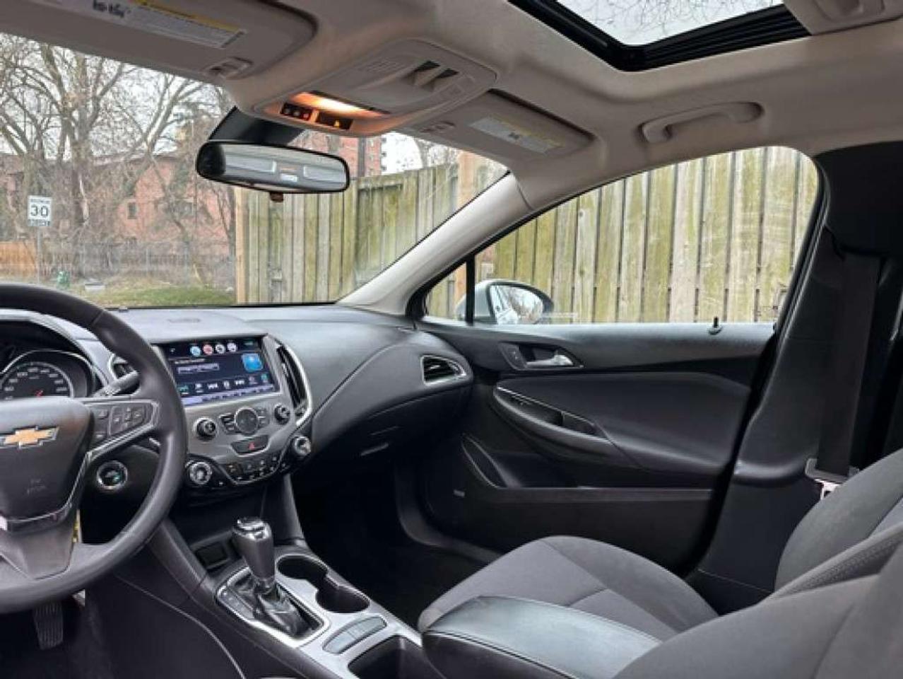 2018 Chevrolet Cruze 4dr Sdn 1.4L LT w/1SD Photo