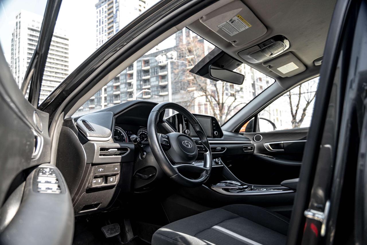 2022 Hyundai Sonata 2.5L PREFERRED Photo