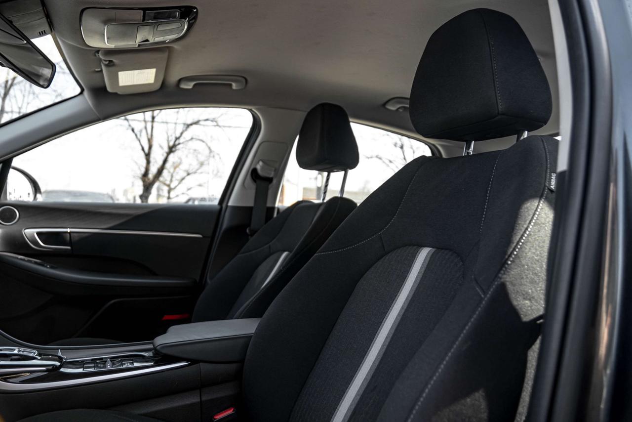 2022 Hyundai Sonata 2.5L PREFERRED Photo
