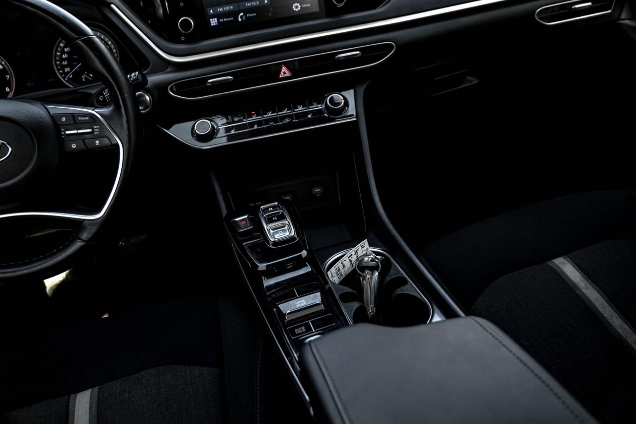 2022 Hyundai Sonata 2.5L PREFERRED Photo