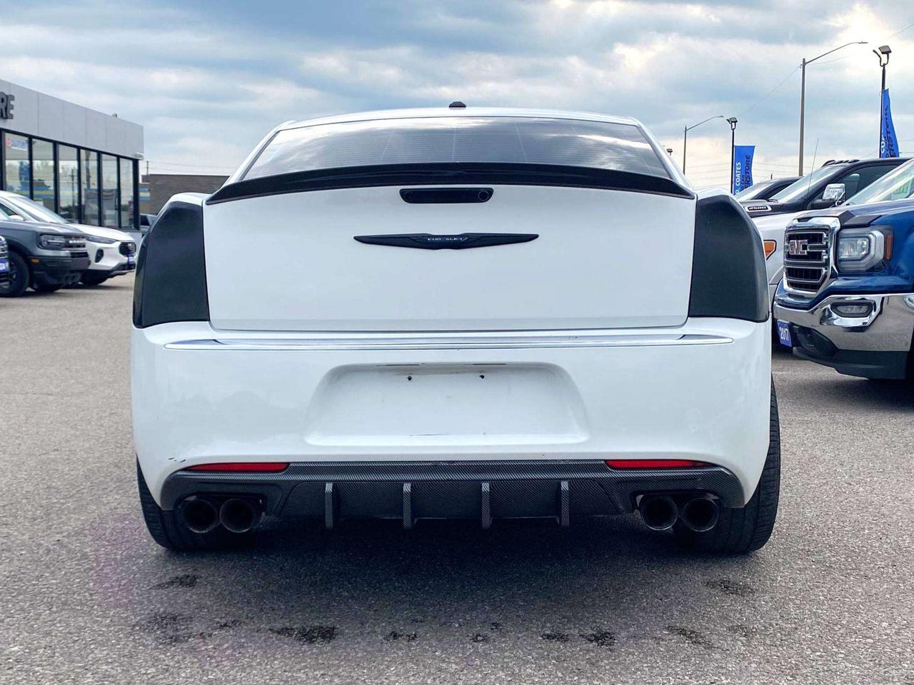 2016 Chrysler 300 Limited AWD ~Nav ~Leather ~Pano Roof ~Bluetooth Photo