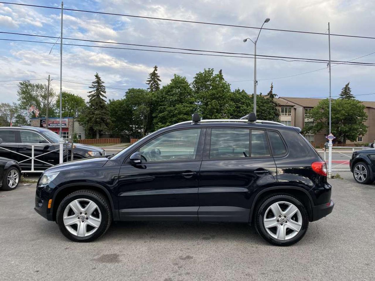 2011 Volkswagen Tiguan Highline Photo