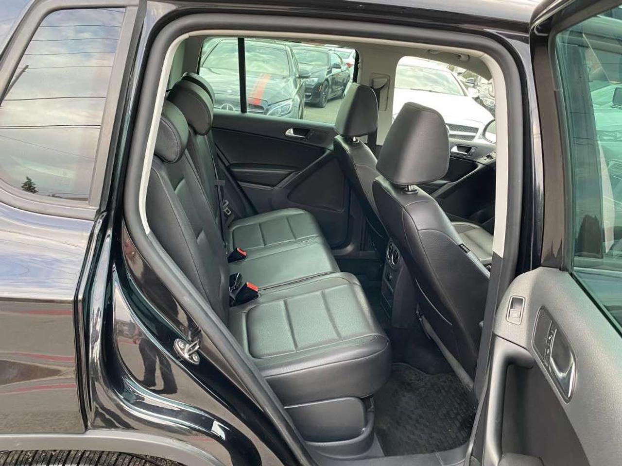 2011 Volkswagen Tiguan Highline Photo