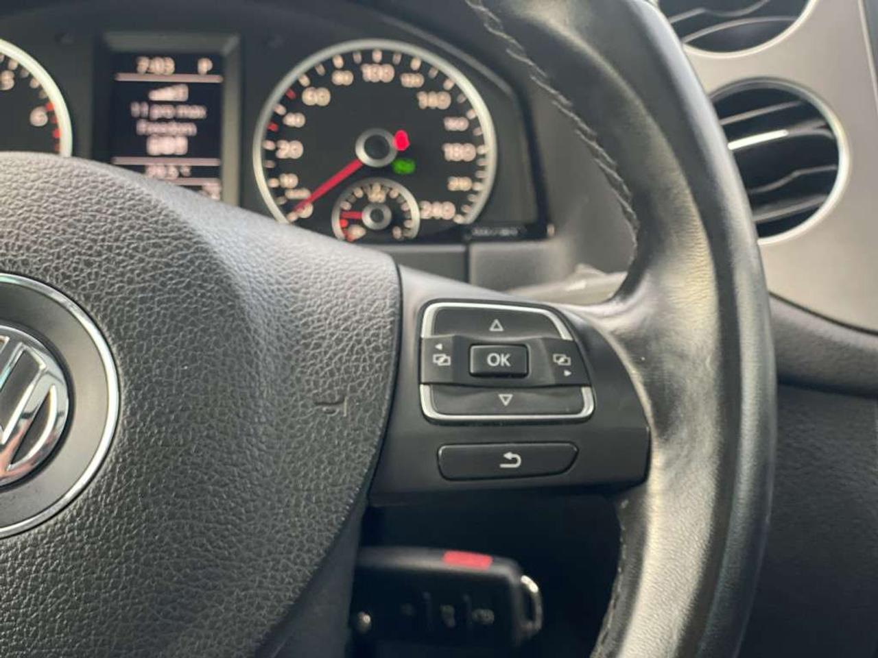 2011 Volkswagen Tiguan Highline Photo