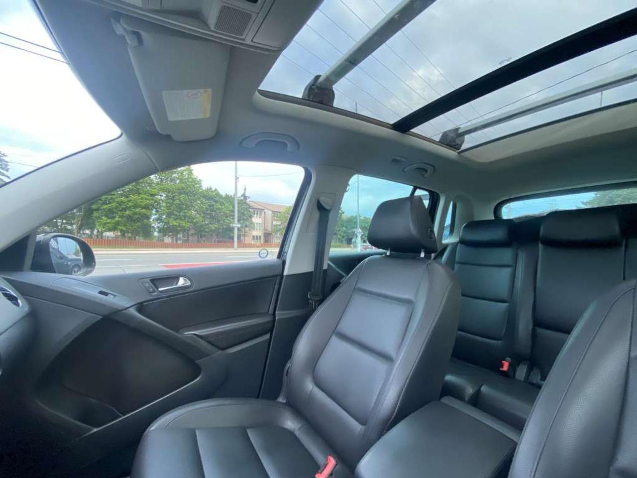 2011 Volkswagen Tiguan Highline Photo