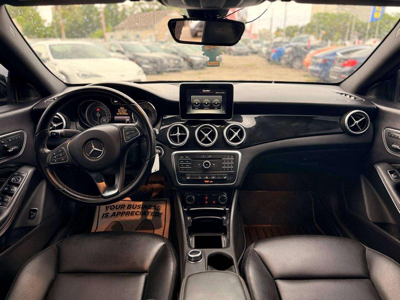 2015 Mercedes-Benz CLA CLA 250 4MATIC Photo1