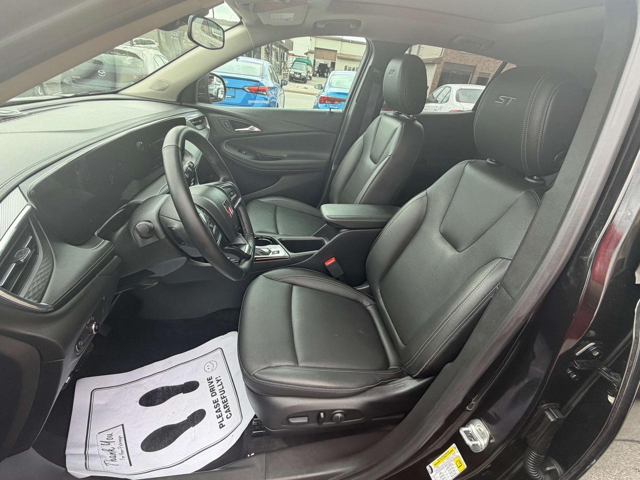 2024 Buick Encore Sport Touring **CALL BELLEVILLE 613-961-8848 Photo