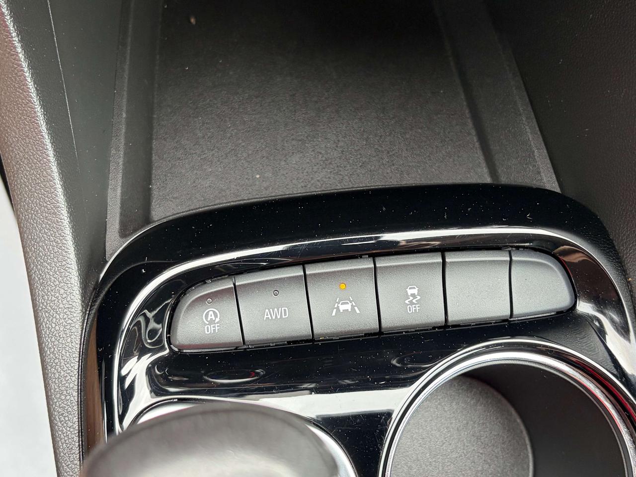 2024 Buick Encore Sport Touring **CALL BELLEVILLE 613-961-8848 Photo