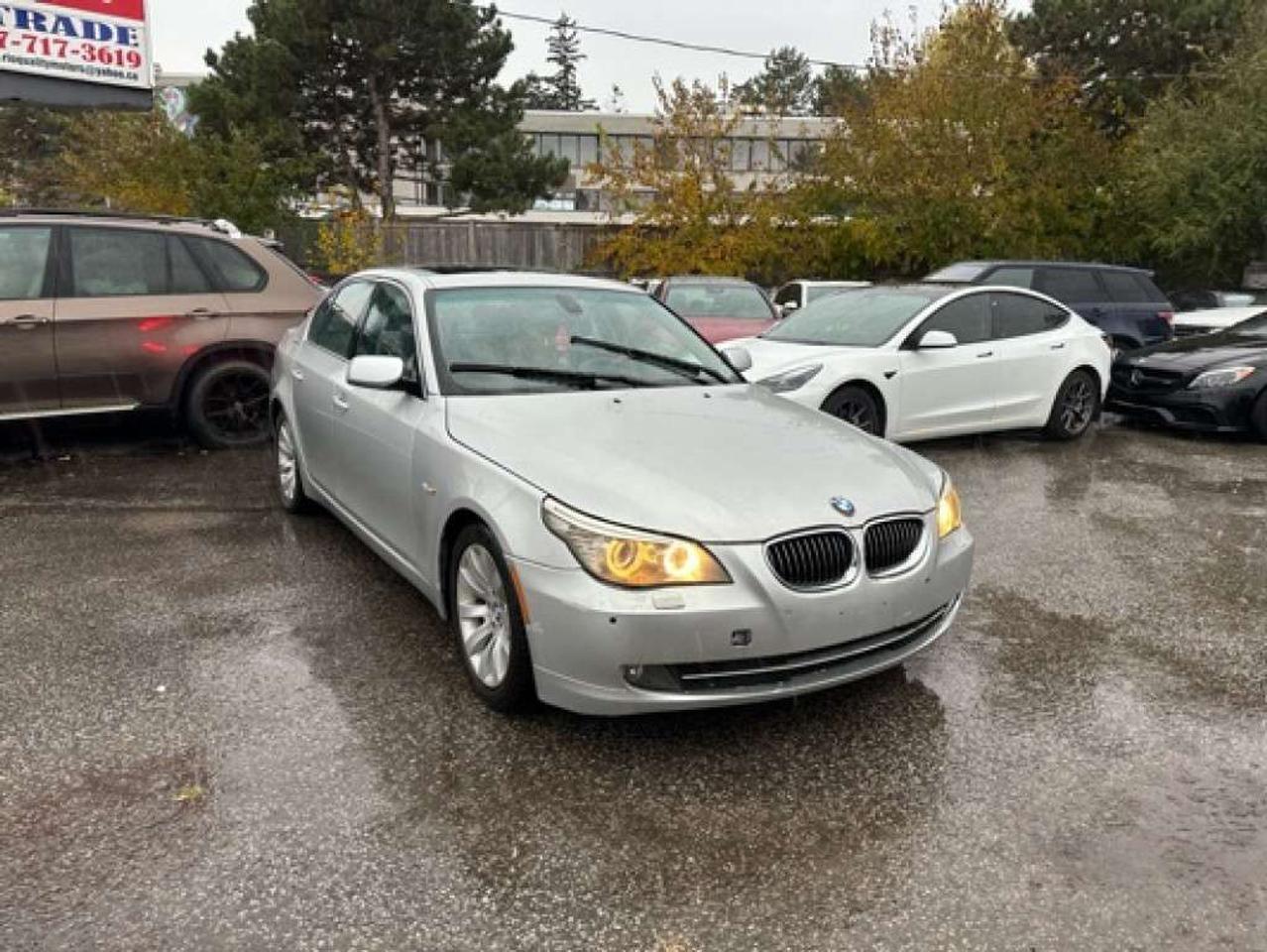 2008 BMW 5 Series 528i   Sunroof   Leather Photo1