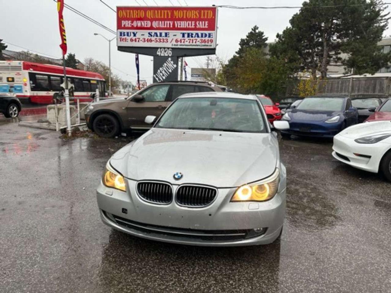 2008 BMW 5 Series 528i   Sunroof   Leather Photo