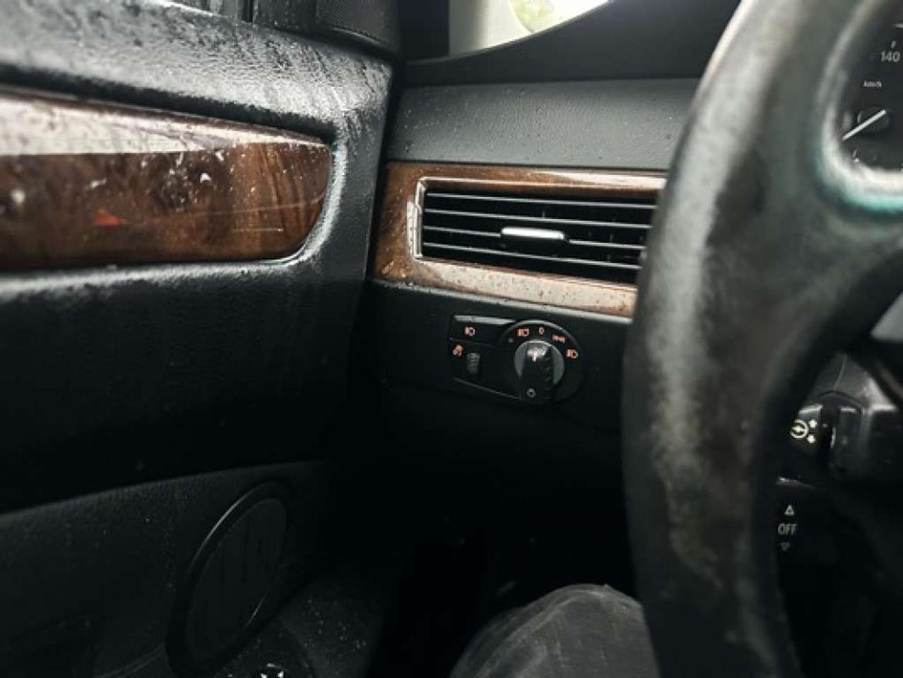 2008 BMW 5 Series 528i   Sunroof   Leather Photo