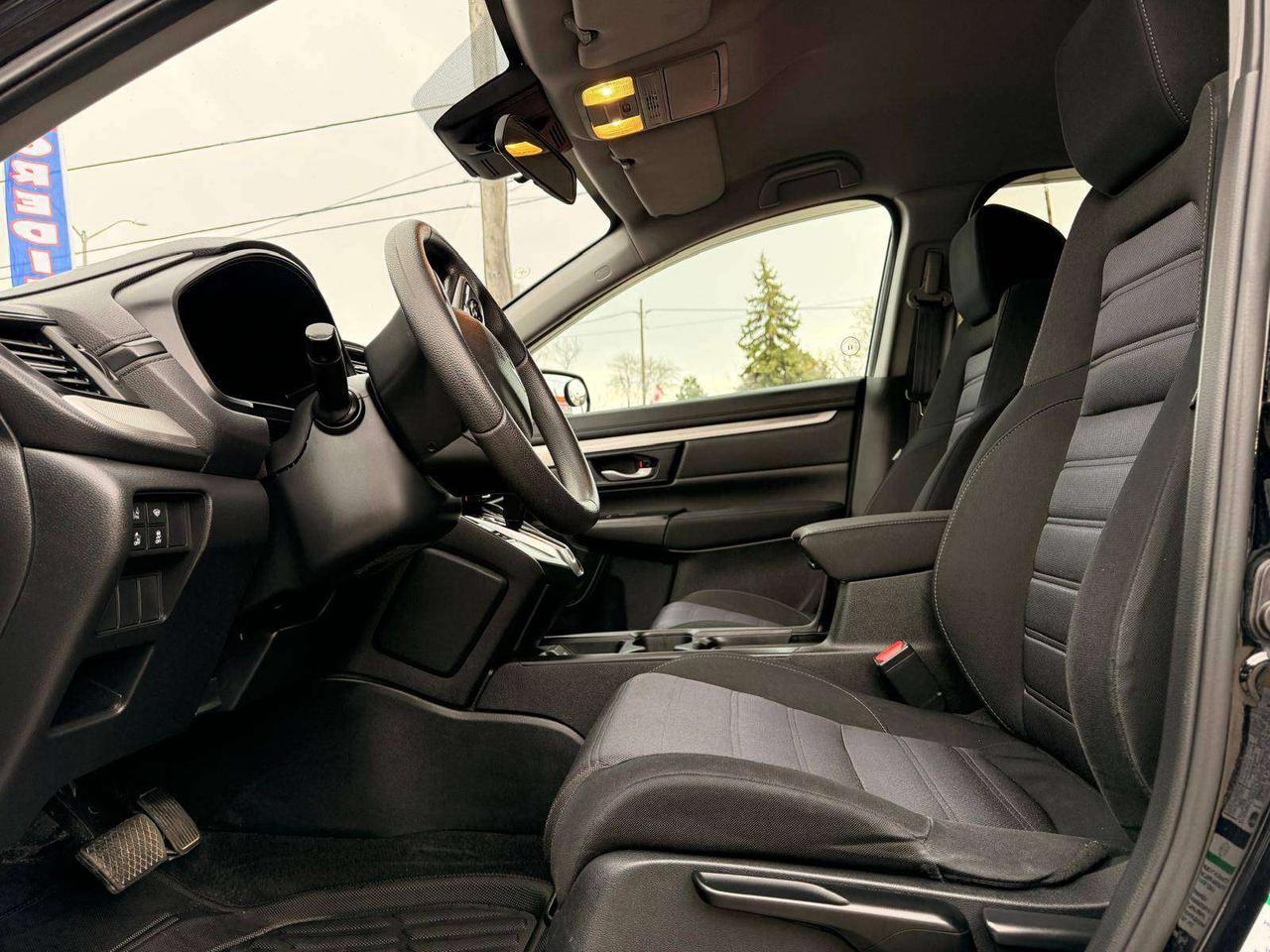 2019 Honda CR-V LX AWD Photo