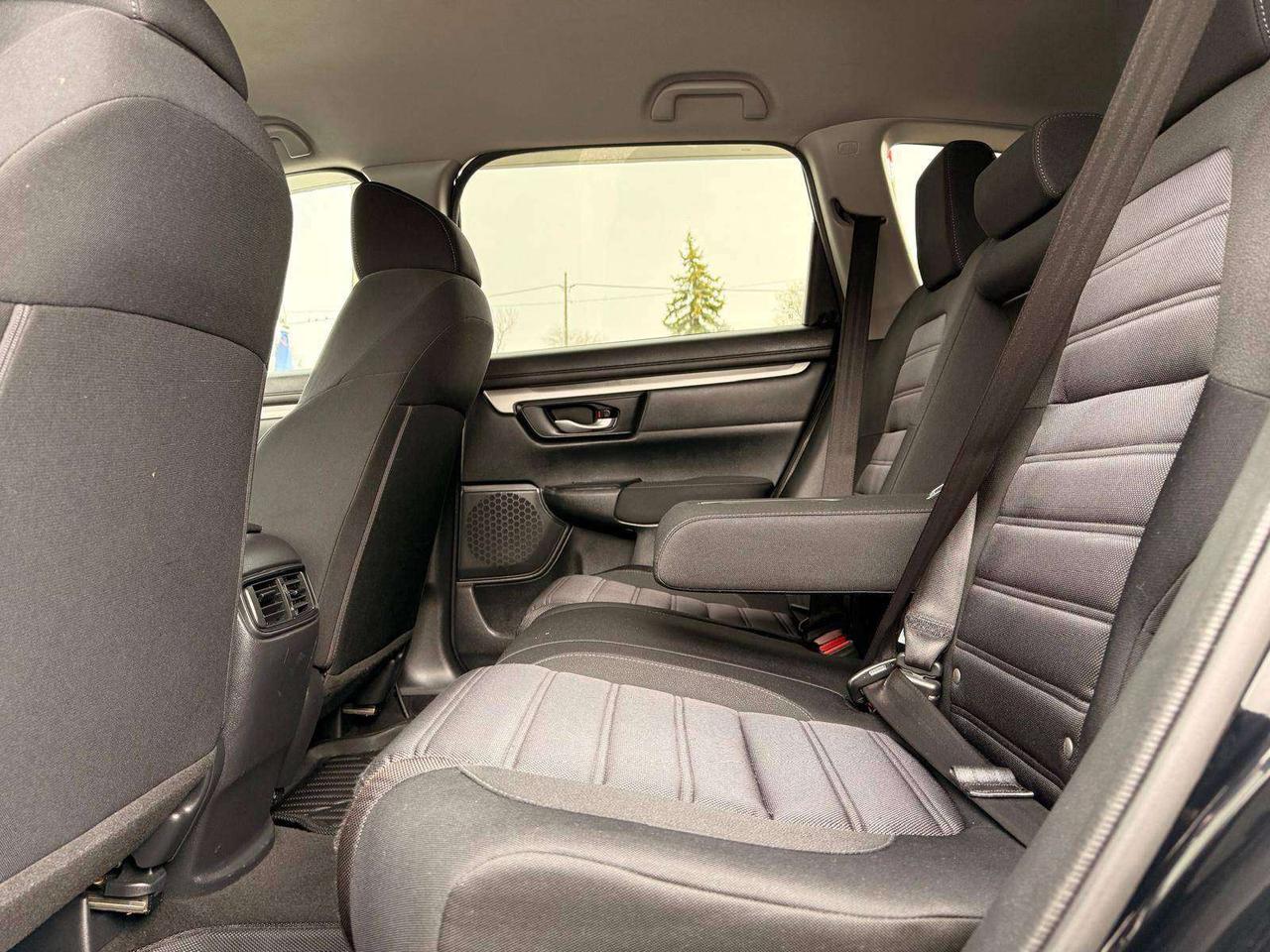 2019 Honda CR-V LX AWD Photo