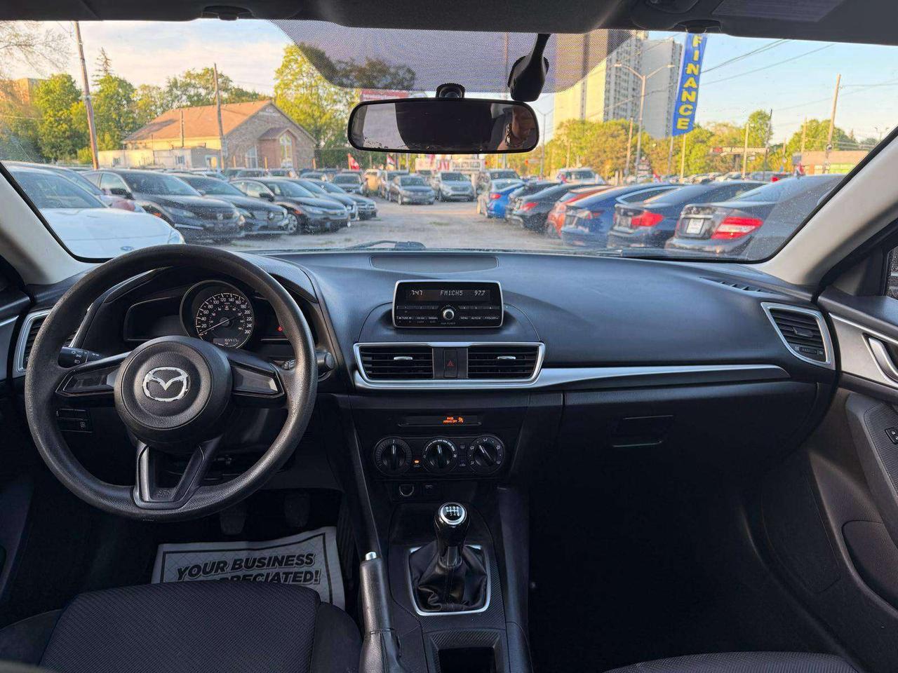 2018 Mazda 3 GX Photo