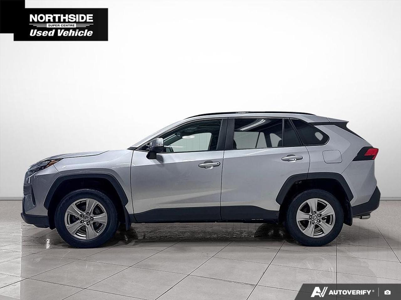 2023 Toyota RAV4 XLE AWD Photo