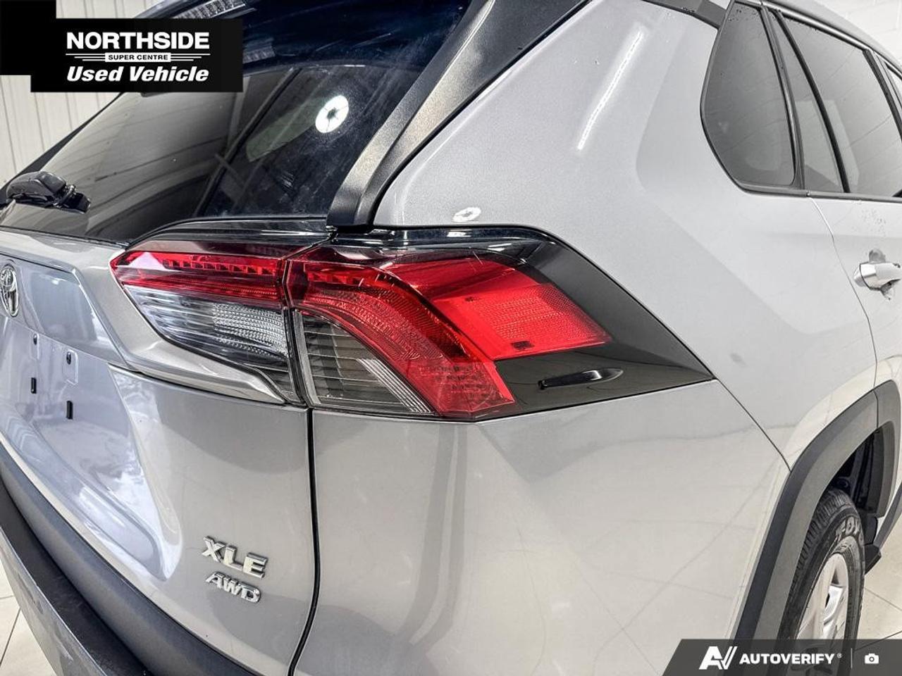 2023 Toyota RAV4 XLE AWD Photo