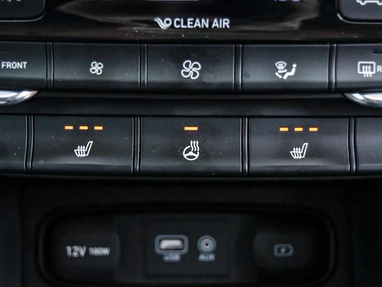 2019 Hyundai Santa Fe  Photo