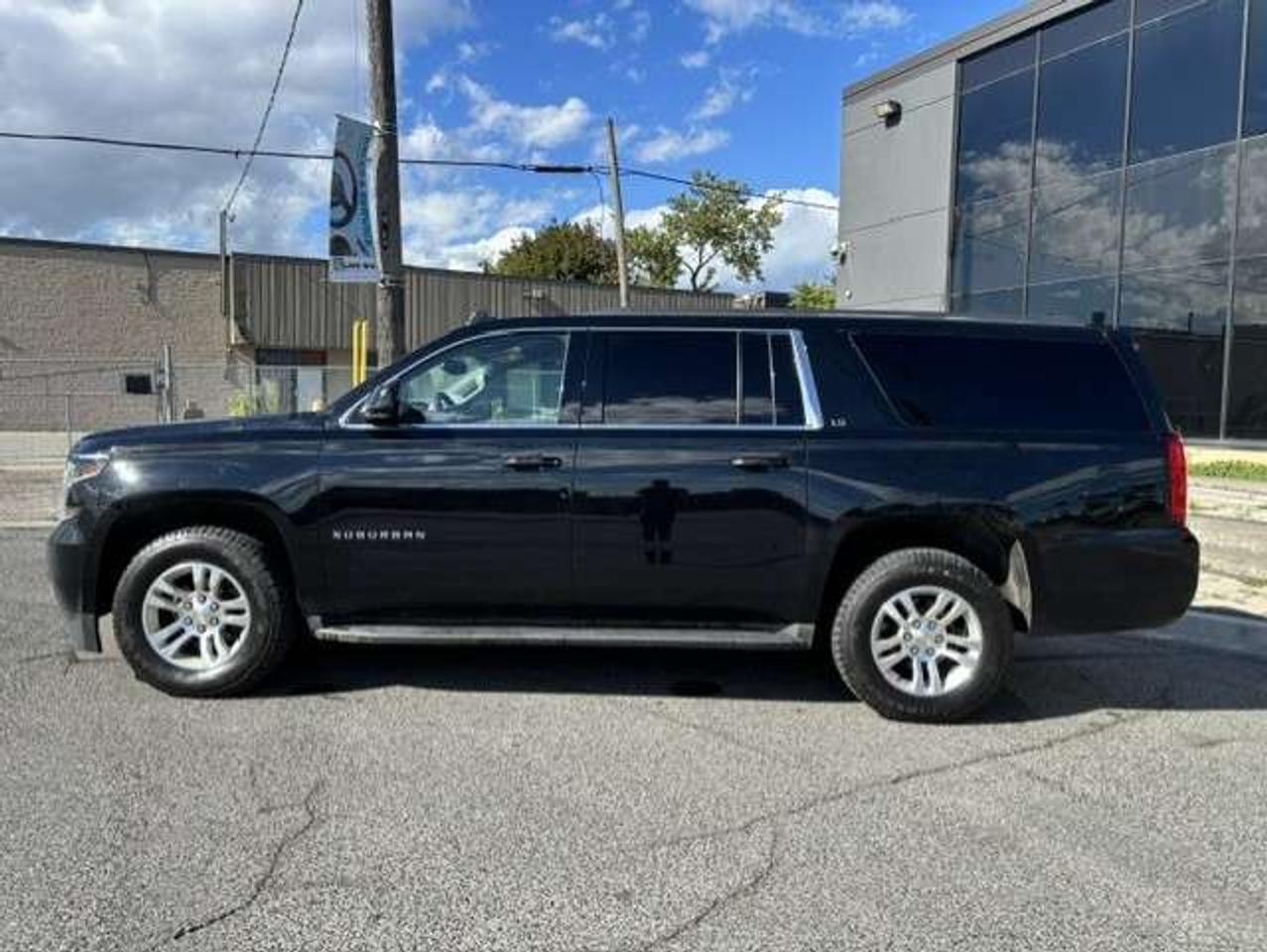 2015 Chevrolet Suburban LS 4WD **8 PASSENGER-CAMERA-1 OWNER-CERTIFIED** Photo