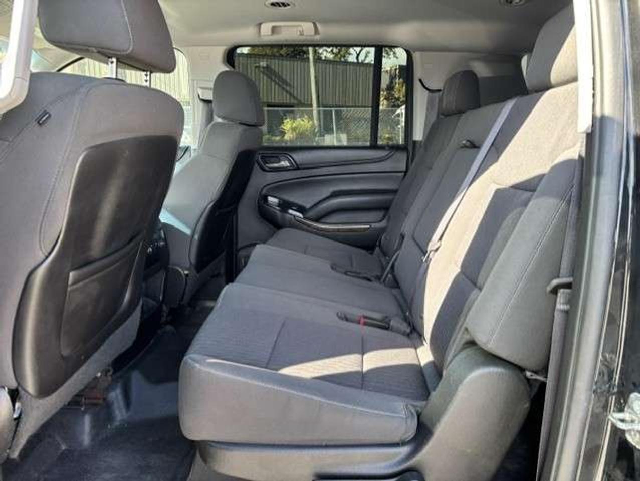 2015 Chevrolet Suburban LS 4WD **8 PASSENGER-CAMERA-1 OWNER-CERTIFIED** Photo