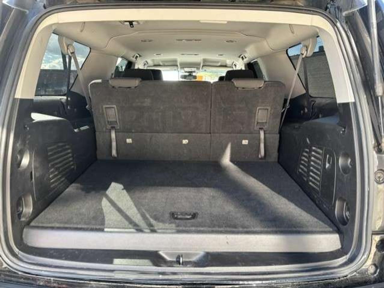 2015 Chevrolet Suburban LS 4WD **8 PASSENGER-CAMERA-1 OWNER-CERTIFIED** Photo