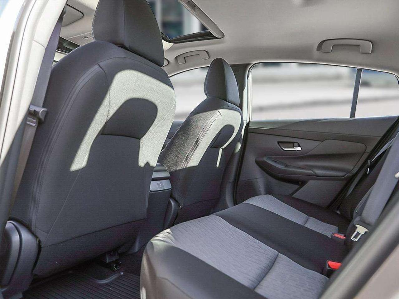 2026 Nissan Sentra SV SEDAN Photo